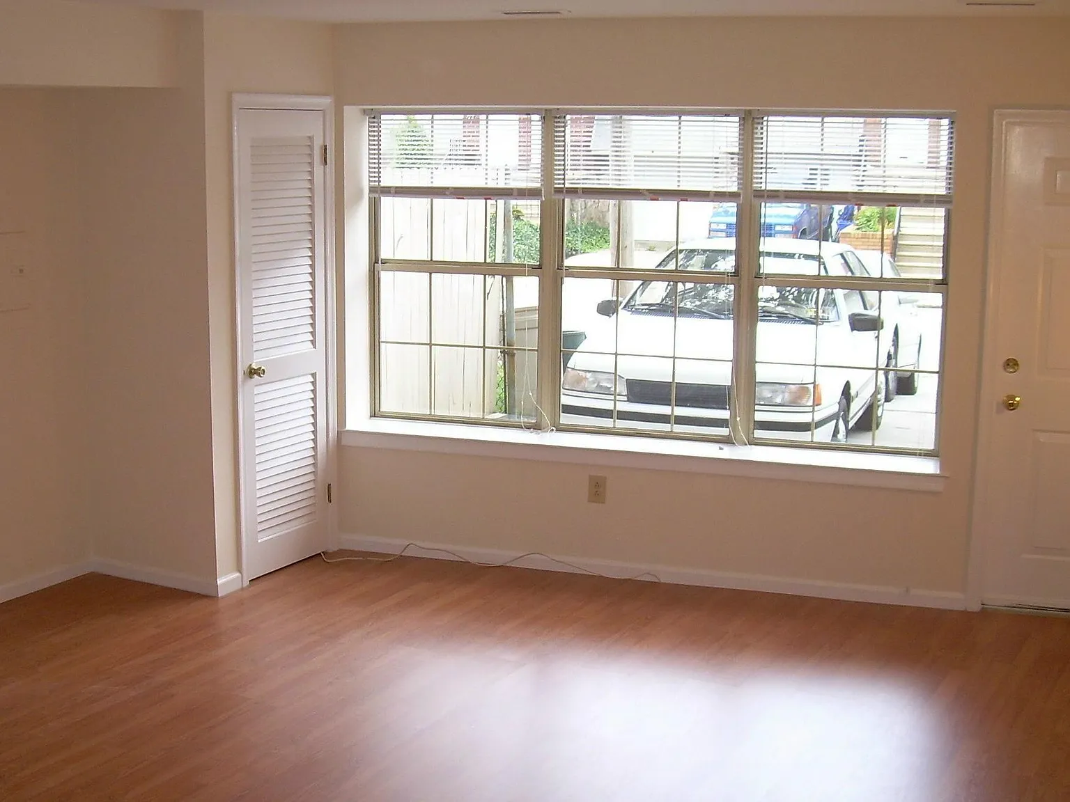 2 bed, 850 sqft, $1,625 — Photo 3