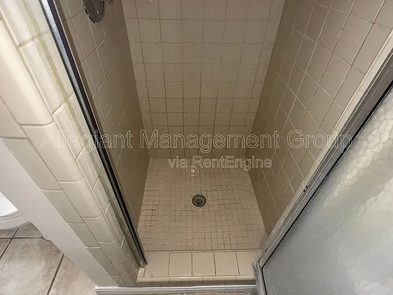 616 Massachusetts Ave #A — Photo 13
