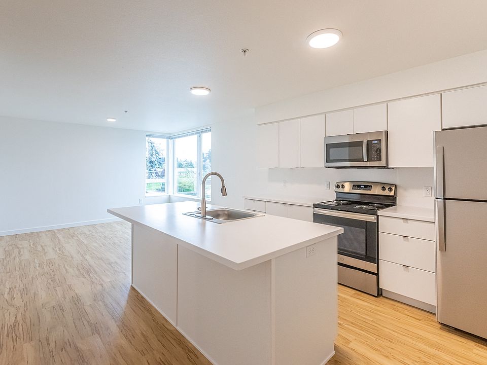 Douglas Grove | Kitchen