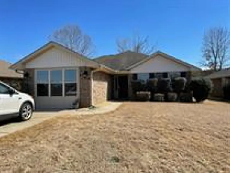 266 Village Springs Dr — Photo 1