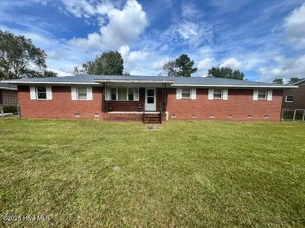 4829 Gordon Road, Wilmington, NC 28411