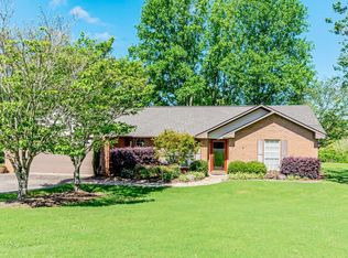 1360 Noble St, Alexander City, AL 35010