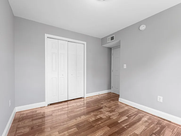 3876 9th St SE #301 — Photo 9