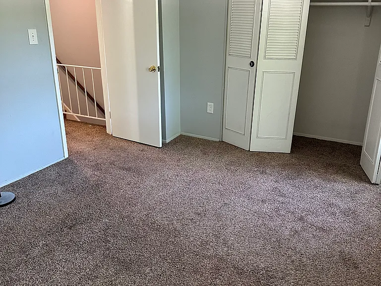 3525 Beale Ct — Photo 5