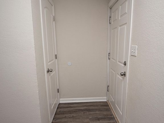 Entranceway and coat closet