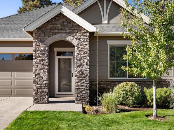 60208 Rolled Rock Way, Bend, OR 97702