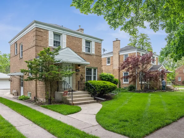 2455 S 8th Ave, Riverside, IL 60546