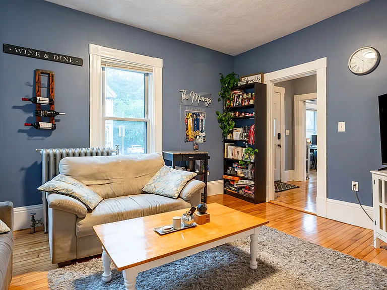 197 Mount Vernon St #1 — Photo 4