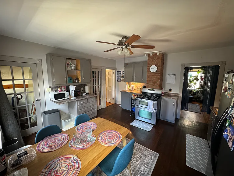204 Oriole Ave #1 — Photo 4