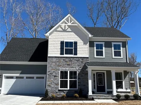 108 Early Station Trl, Carrollton, VA 23314