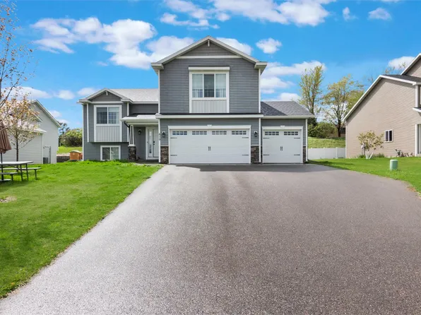 479 18th St NW, Sauk Rapids, MN 56379