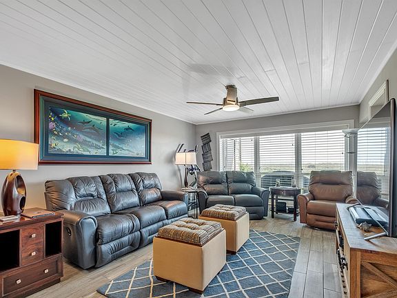 5th image of 2960 Coastal Hwy APT 8A