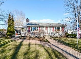 58 Reservoir Rd, Waltham, MA 02453