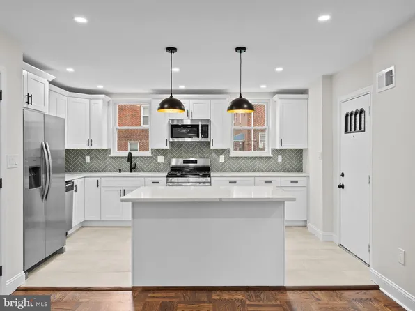 1007 E Dorset St, Philadelphia, PA 19150