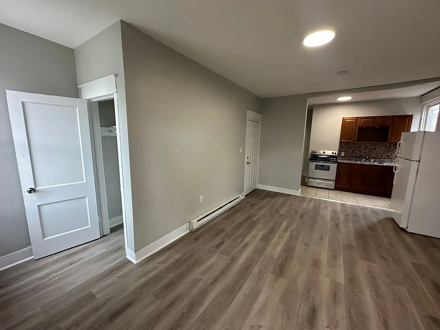 5425 Sansom Street — Photo 2