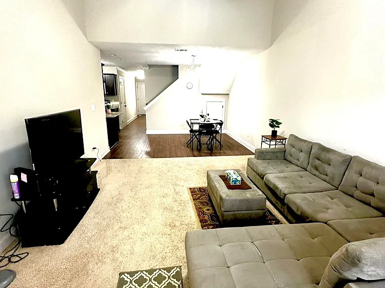 624 Vista Dr #624 — Photo 6