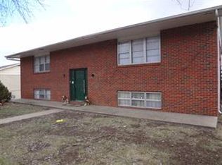 748 Demaret Dr APT C, Columbia, MO 65202