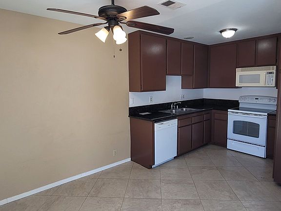3rd image of 1017 Quiet Creek Ln