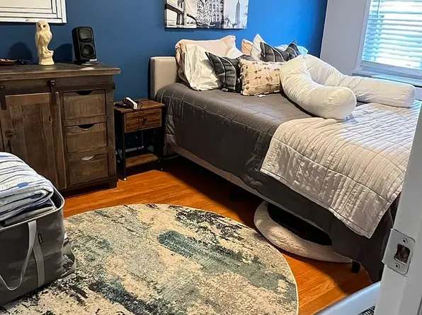 64-47 Austin Street image 10 of 12