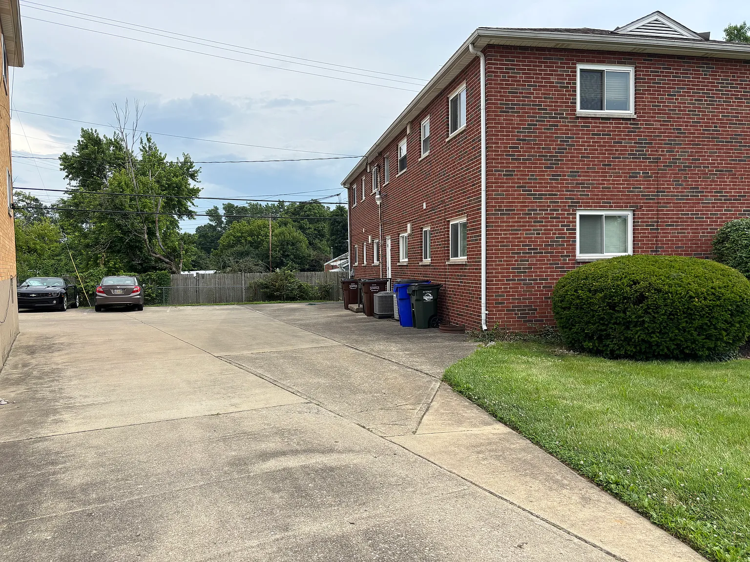 2 bed, 957 sqft, $950 — Photo 2
