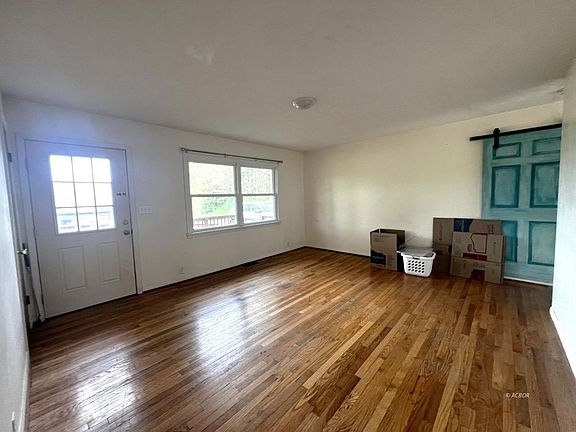 2nd image of 199 Longview Heights Rd