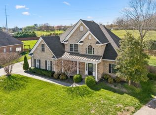 10421 Laurel Pointe Ln, Knoxville, TN 37931