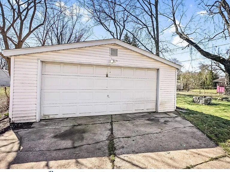 13. Detached Garage