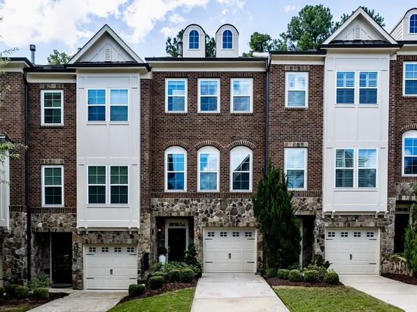 221 Penley Cir, Raleigh, NC 27609