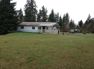 1650 E Trails End Dr, Belfair, WA 98528