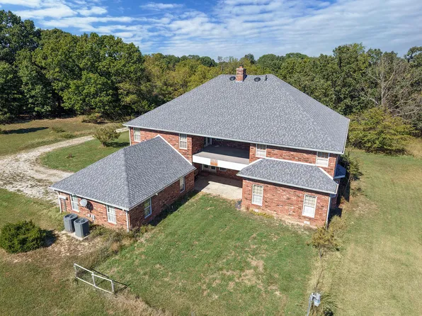 3000 Willoughby Road, Clever, MO 65631