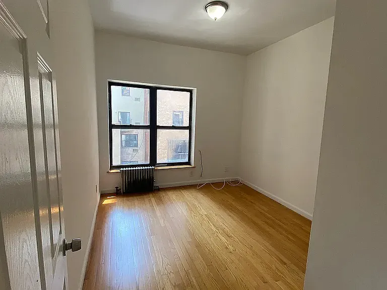 232 W 74th St #4B — Photo 8