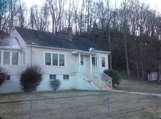 166 Purcell Rd, Richlands, VA 24641