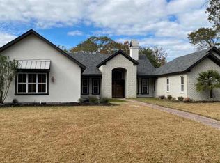 20669 Swamp Dr, Springfield, LA 70462