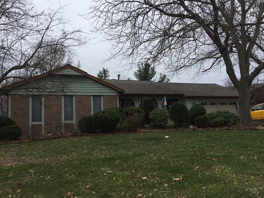 1st image of 2923 Wausaukee Dr NE