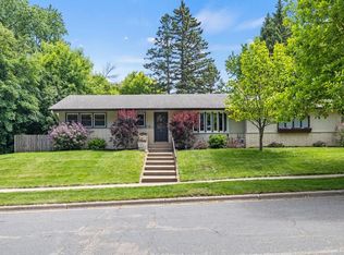 20 Logan Ave E, West Saint Paul, MN 55118