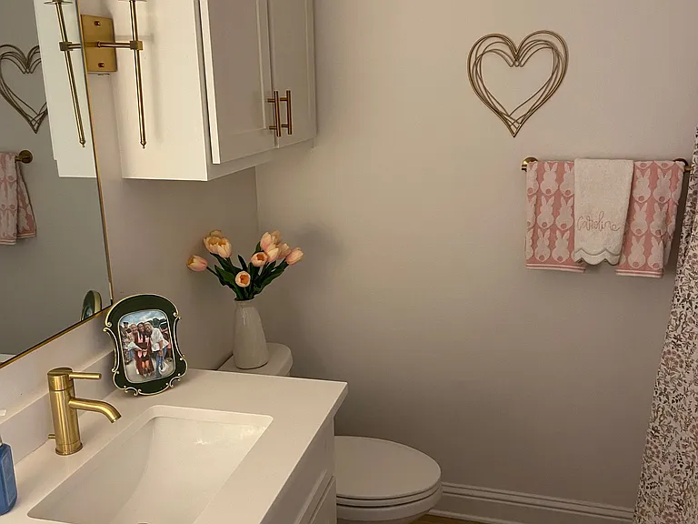 228 Oak Alley Dr — Photo 2