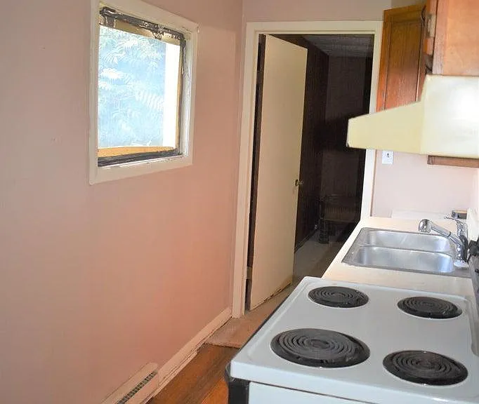 517 N Main Ave #1/2 — Photo 10