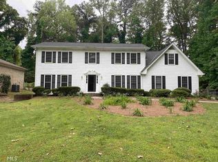 4198 Oak Crest Dr, Tucker, GA 30084