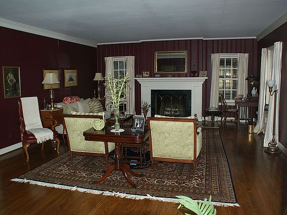 Living Rm