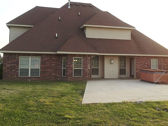 3rd image of 11299 Kendal Ct