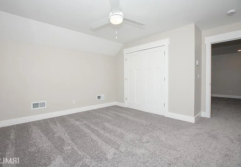 8458 Bell Crossing Dr — Photo 23