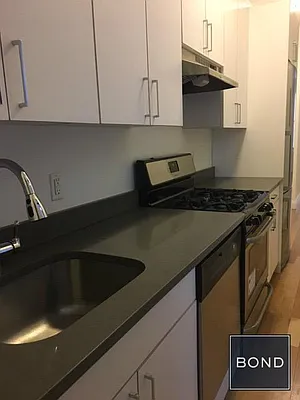 Rented by Bond New York | media 11