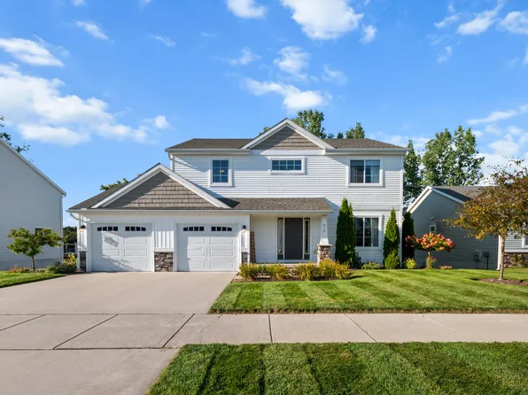 515 Hill Valley Ln, Sparta, MI 49345