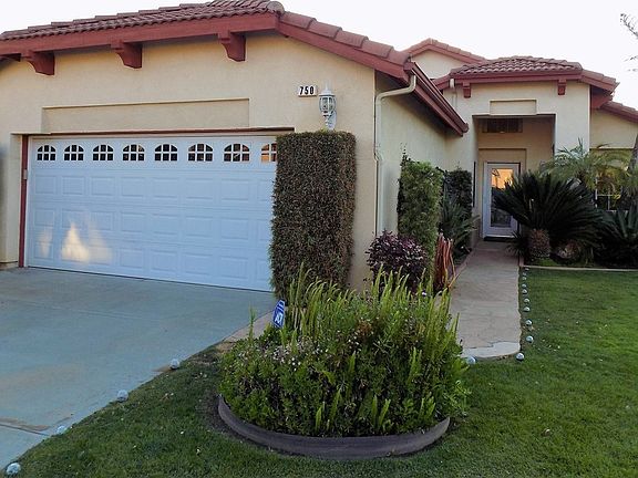 3rd image of 750 Bel Air Dr W