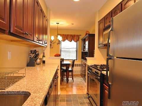 1st image of 3 Birchwood Ct APT 1E