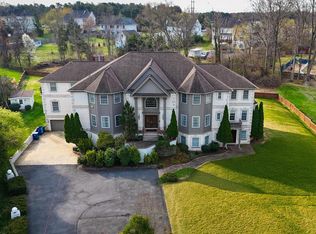 5717 Old Clifton Rd, Clifton, VA 20124