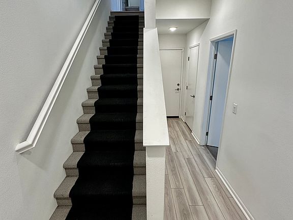 3rd image of 5484 Seacliff Pl Unit 49