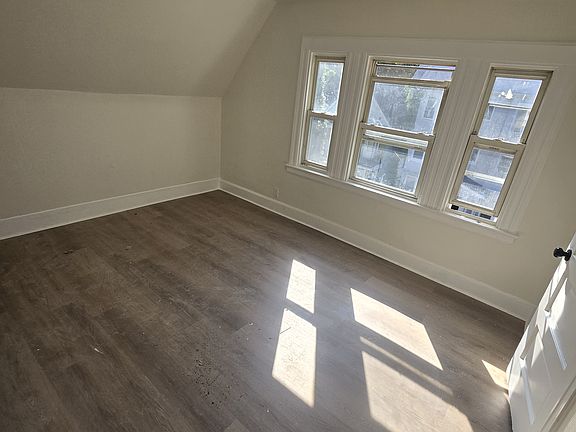 3rd image of 250 Amherst St #3A