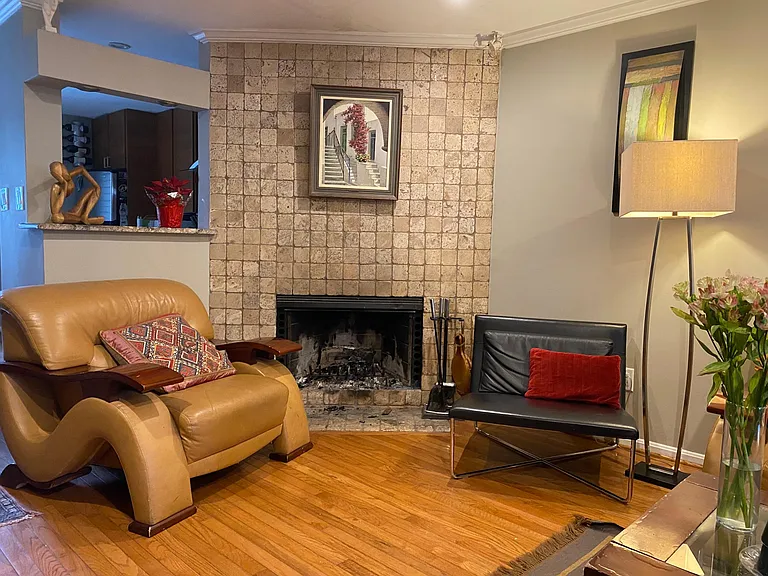 14 Strath Haven Ct — Photo 7