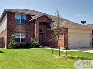 2733 Merry View Ln, Fort Worth, TX 76120